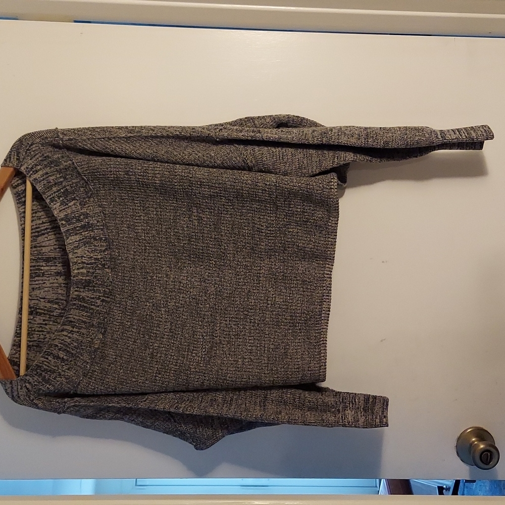 Free People gray off shoulder sweater medium